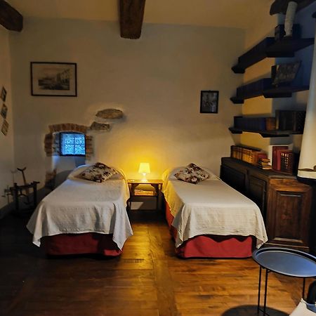 Antica Cascina Del Medico Hotel Muzzano Bagian luar foto