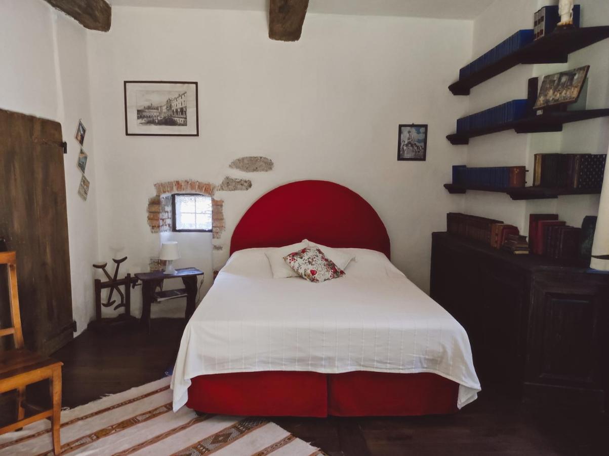 Antica Cascina Del Medico Hotel Muzzano Bagian luar foto