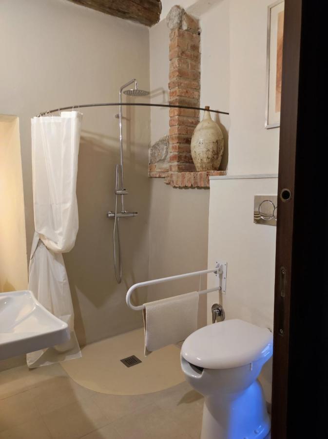 Antica Cascina Del Medico Hotel Muzzano Bagian luar foto