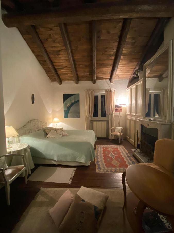 Antica Cascina Del Medico Hotel Muzzano Bagian luar foto
