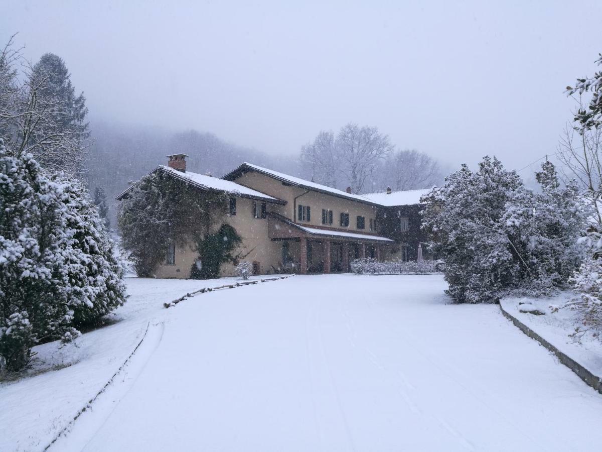 Antica Cascina Del Medico Hotel Muzzano Bagian luar foto